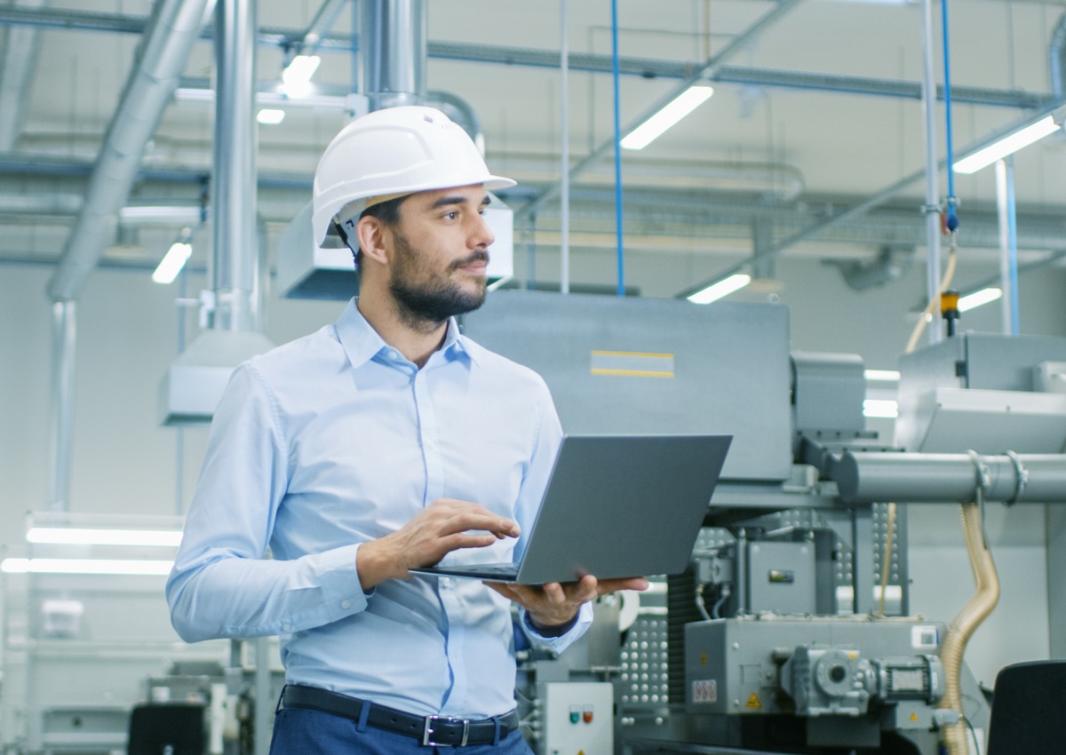 Why and How Manufacturers Are Embracing Cloud Desktops