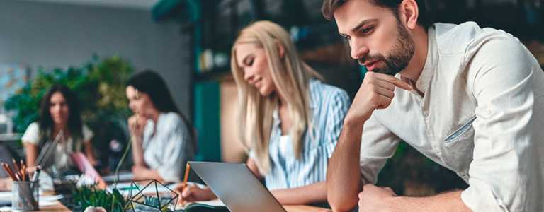 Azure Virtual Desktop Infrastructure: An Ultimate Guide